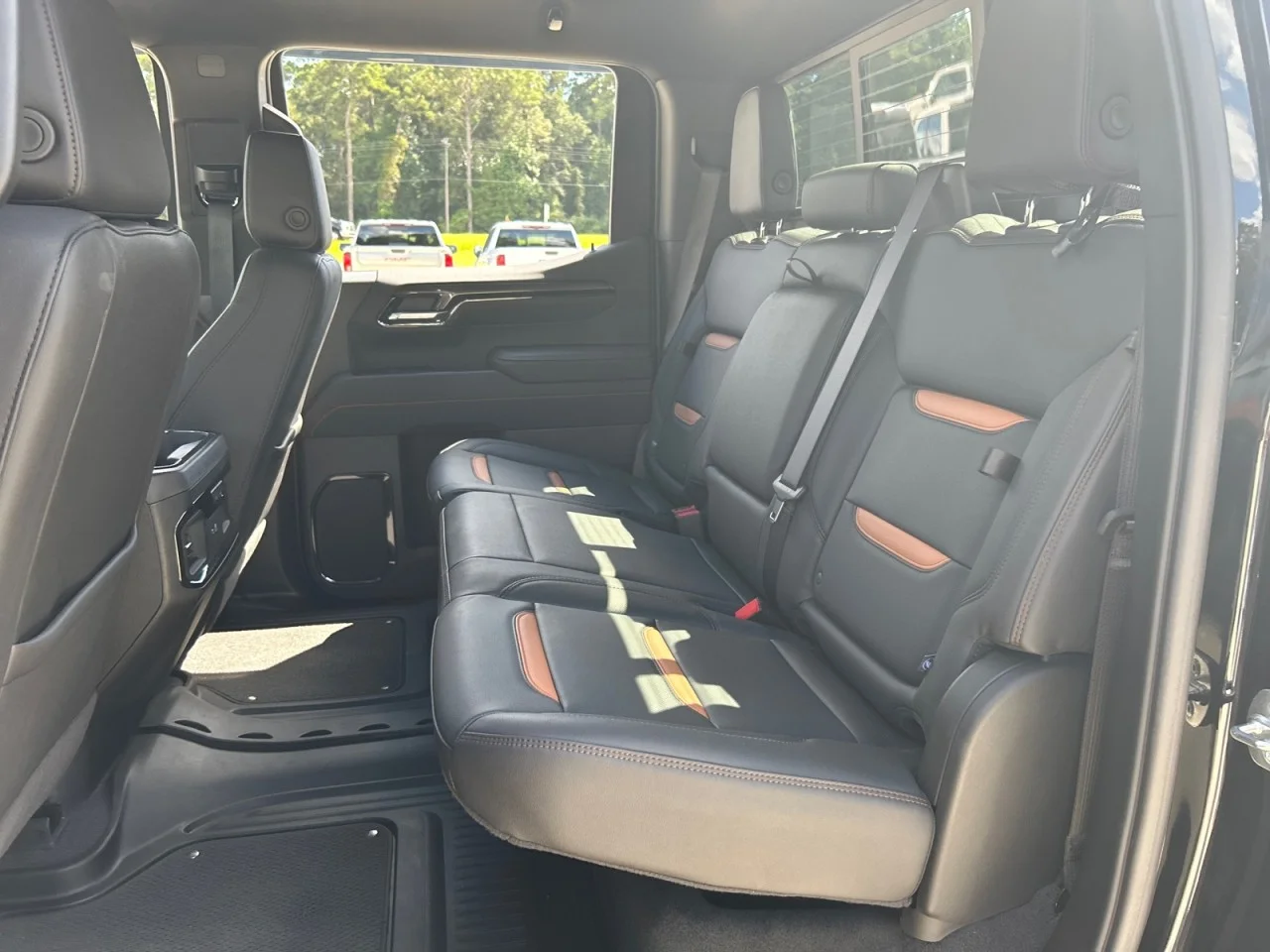 Used 2026 Onyx Black GMC AT4 image 19