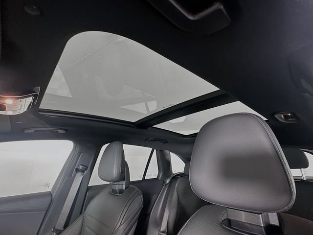 New 2026 Black Mercedes-Benz GLC 300 image 53