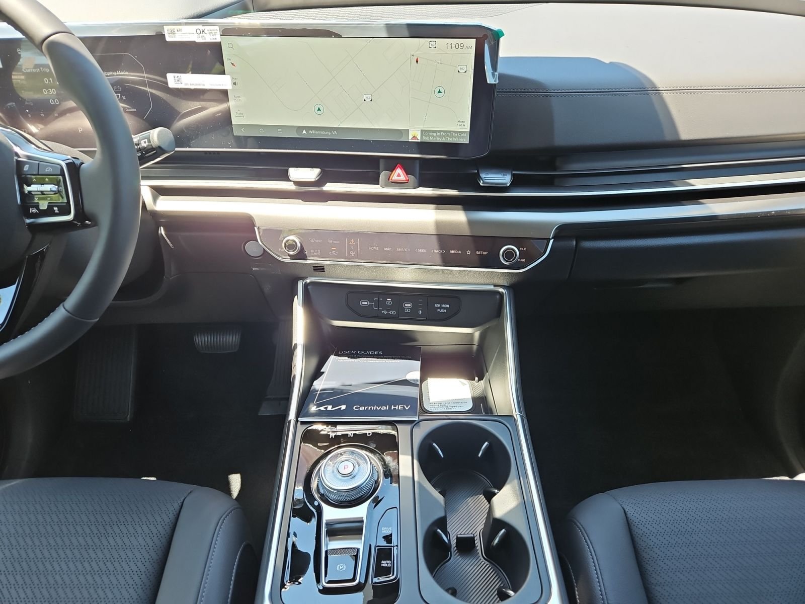 New 2026 Snow White Pearl Kia SX Prestige image 11