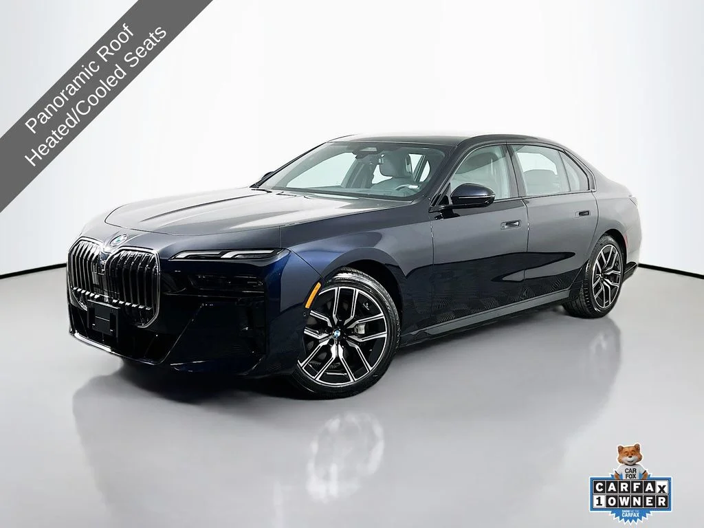Used 2025 Carbon Black Metallic BMW 740i xDrive image 1