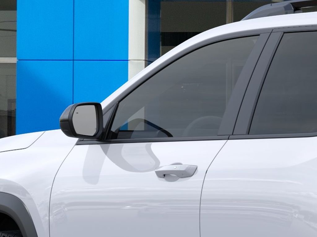 New 2027 Summit White Chevrolet LT image 12