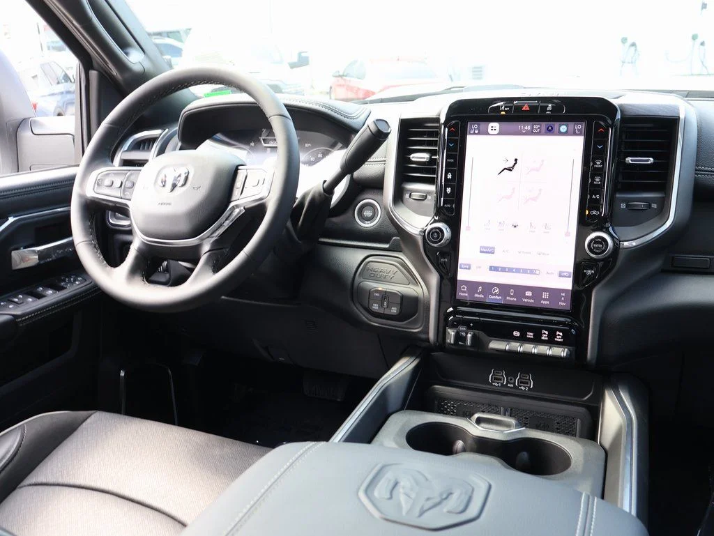 2026 RAM 2500 Laramie - Photo 13