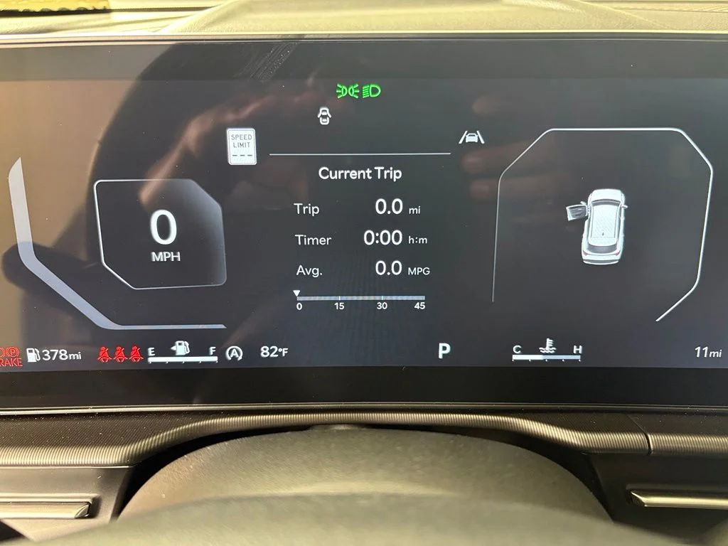 New 2026 White Kia SX-Prestige image 26