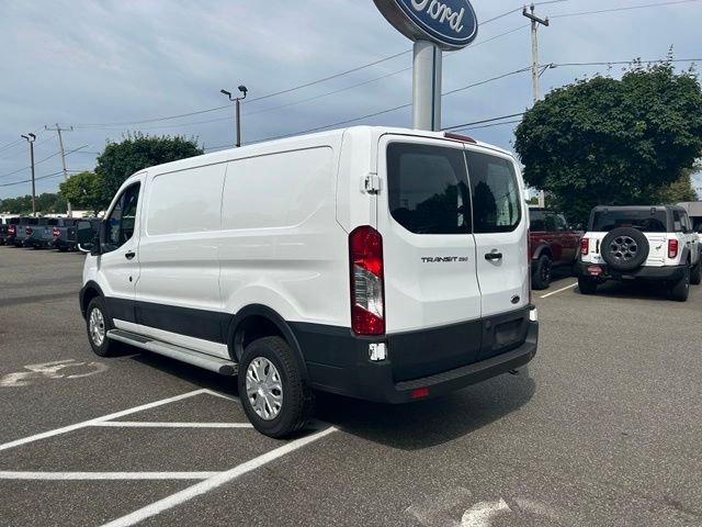 Used 2025 White Ford Base image 5