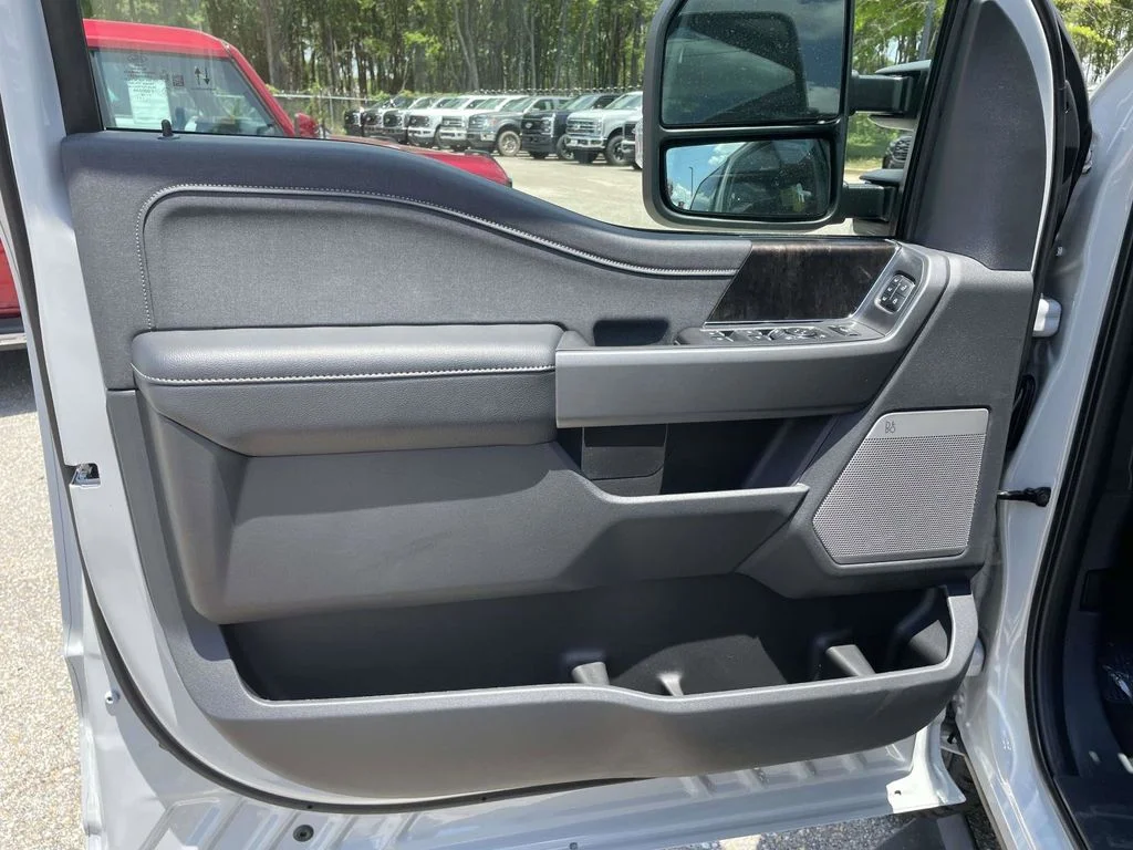 New 2026 White Ford Lariat image 15
