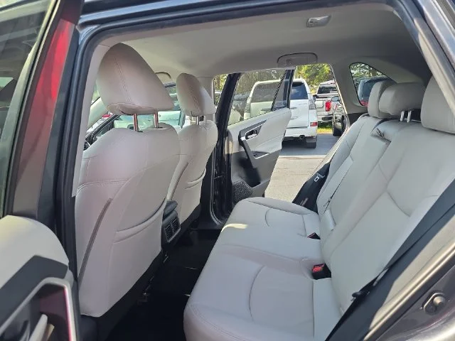 Used 2021 Gray Toyota XLE image 15