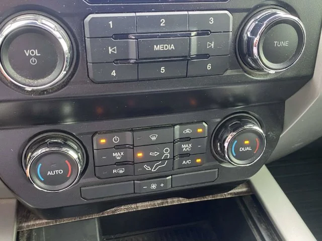 Used 2019 Black Ford Lariat image 16