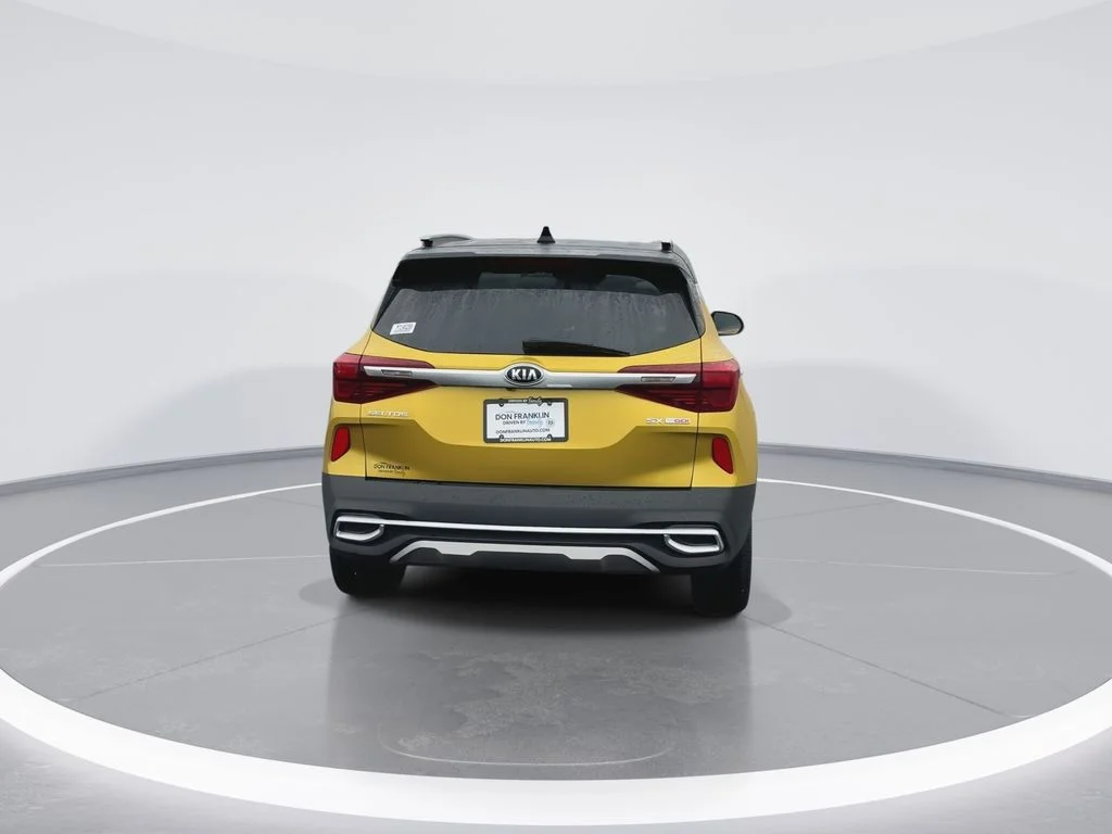 Used 2021 Yellow Kia SX image 7