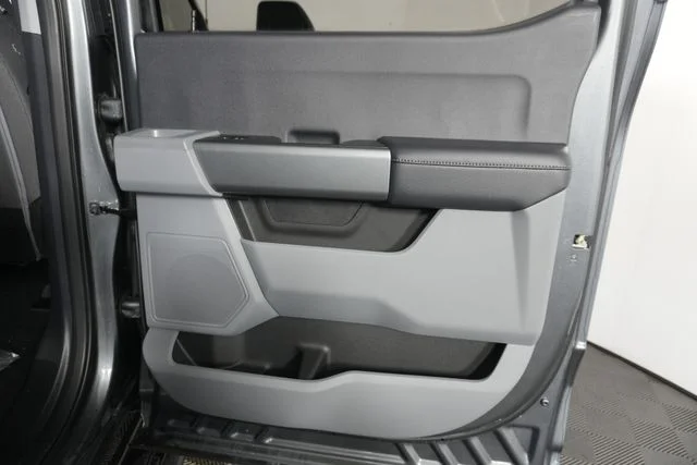 New 2026 Carbonized Gray Metallic Ford F-250® XL image 32
