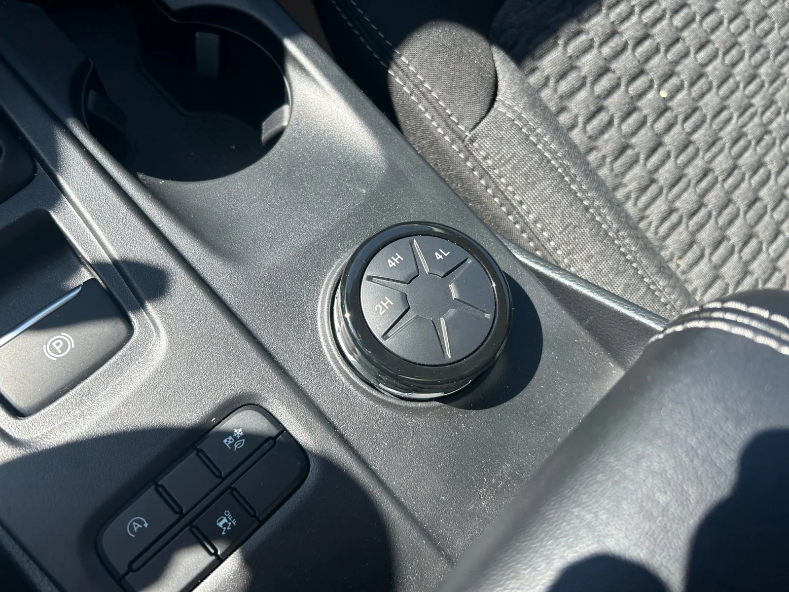 New 2026 Oxford White Ford XLT image 22