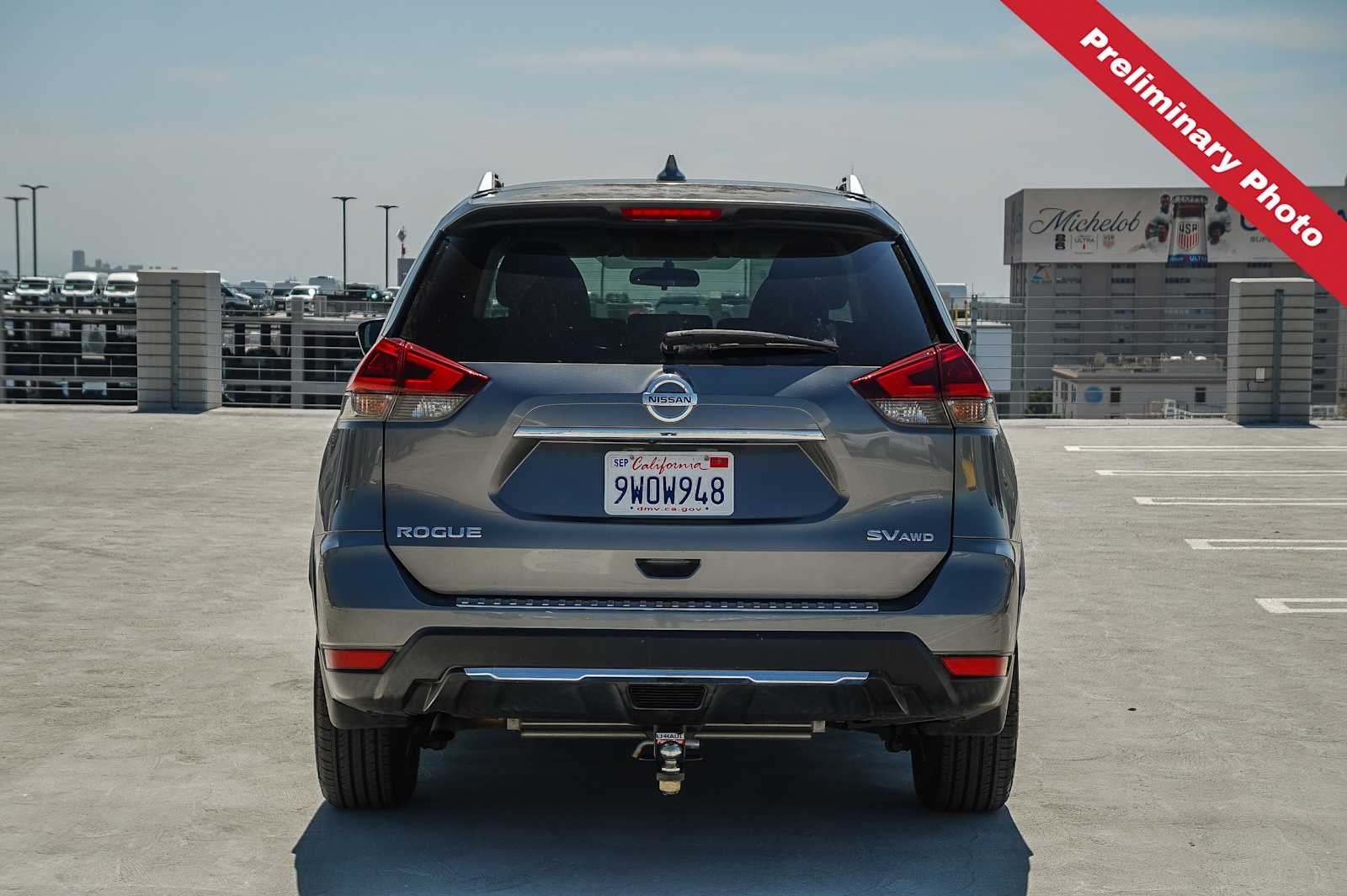 Used 2018 Gun Metallic Nissan SV image 7