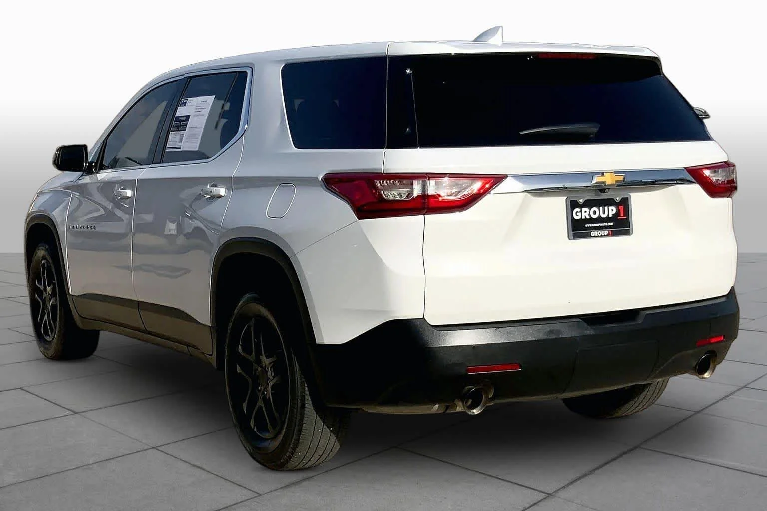 Used 2020 Summit White Chevrolet LS image 11