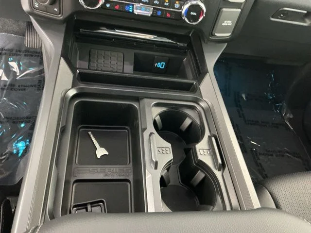 New 2026 Avalanche Ford Lariat image 24