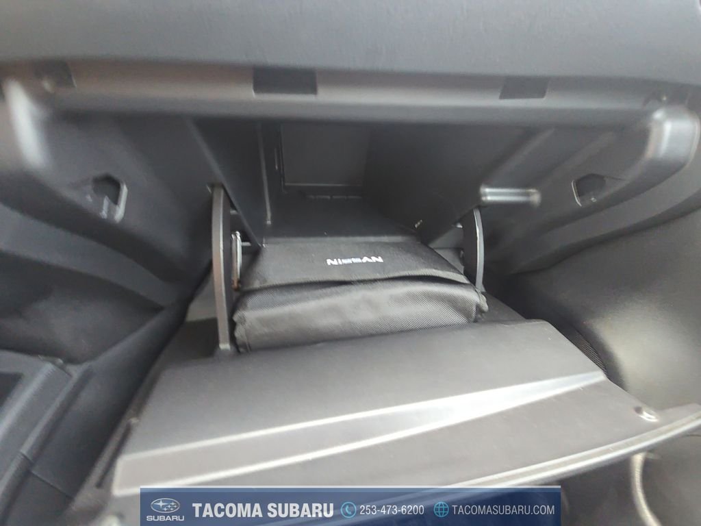 Used 2016 Blue Nissan SV image 25
