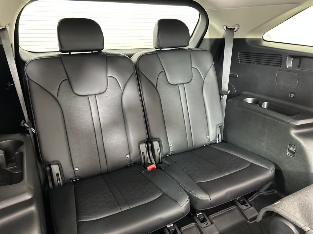 Used 2025 Beige Kia EX image 18