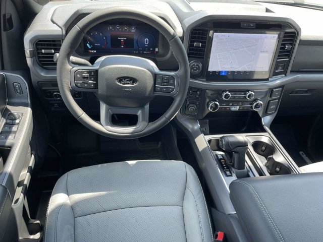New 2026 Carbonized Gray Metallic Ford XLT image 32