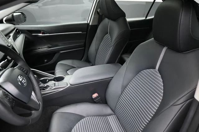 Used 2024 White Toyota SE image 22