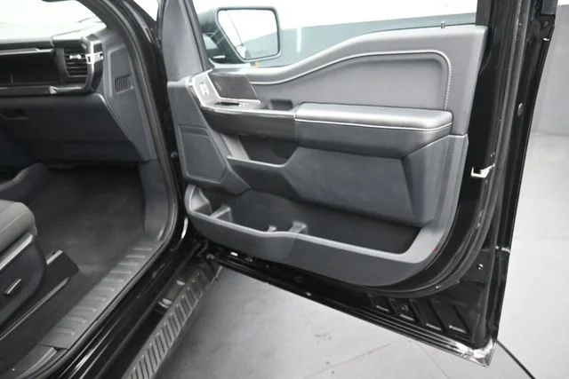 Certified Used 2023 Agate Black Metallic Ford XLT image 33