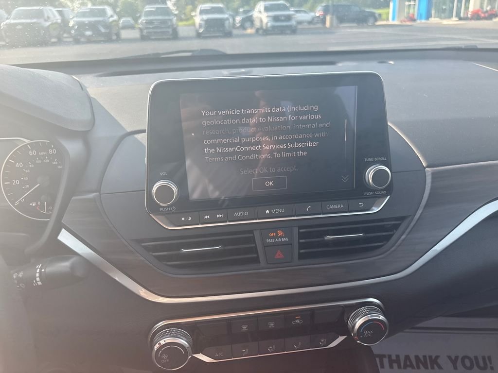 Used 2024 Gray Nissan 2.5 SV image 14