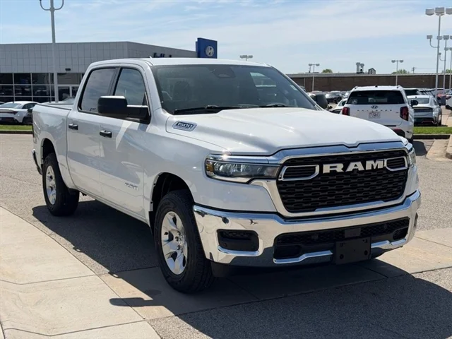 New 2026 Bright White Clear-Coat Exterior Paint RAM Tradesman image 3