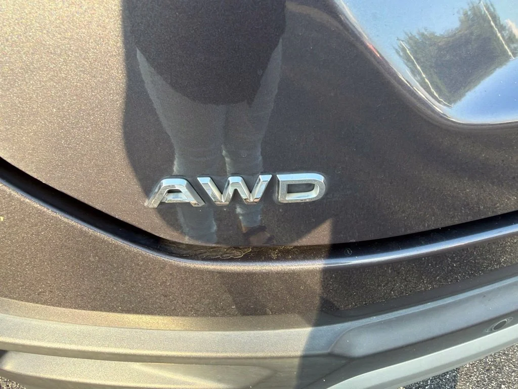 Used 2023 Gray Honda Touring image 10