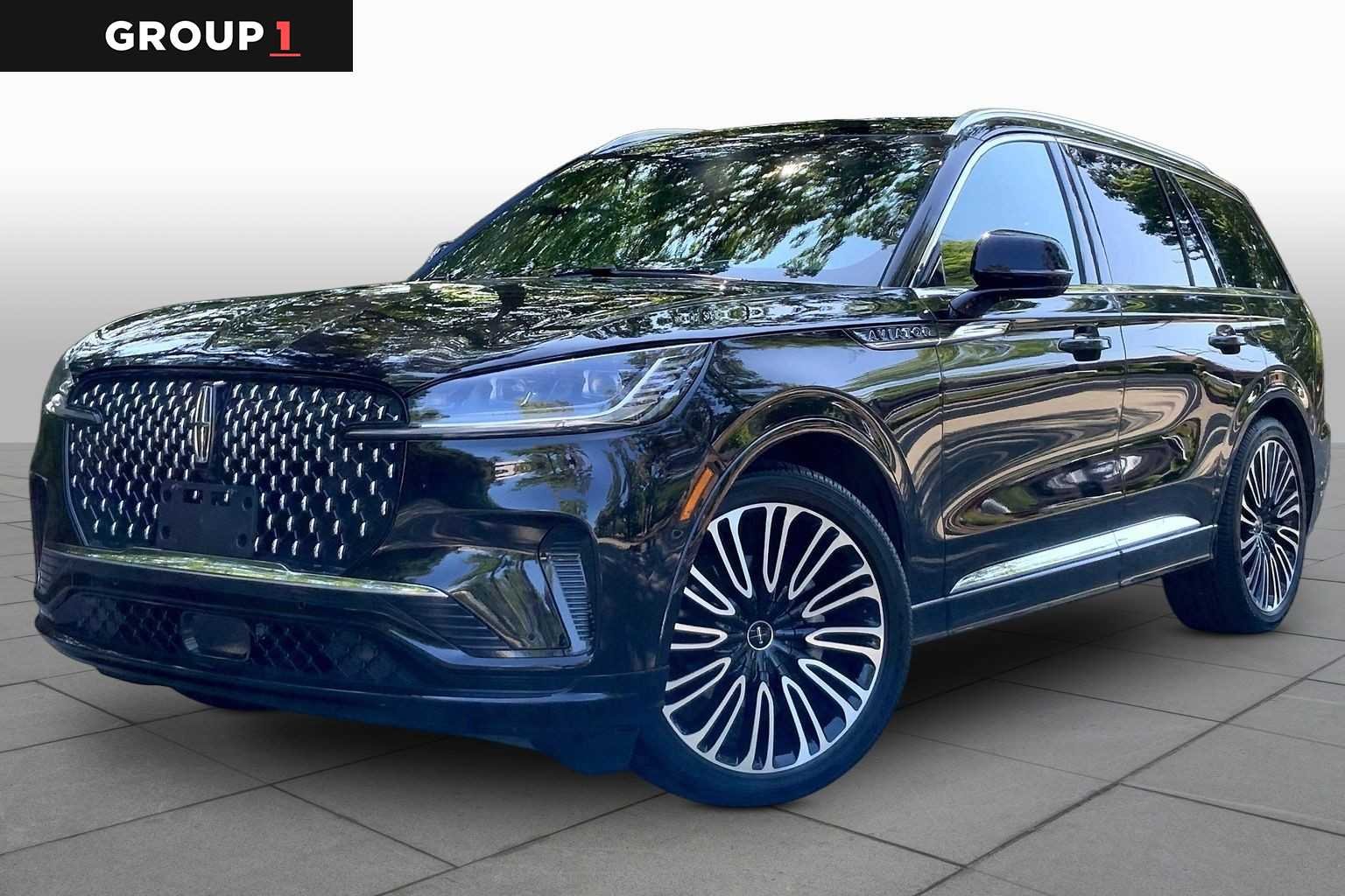 Pre-Owned 2025 Lincoln Aviator Black Label