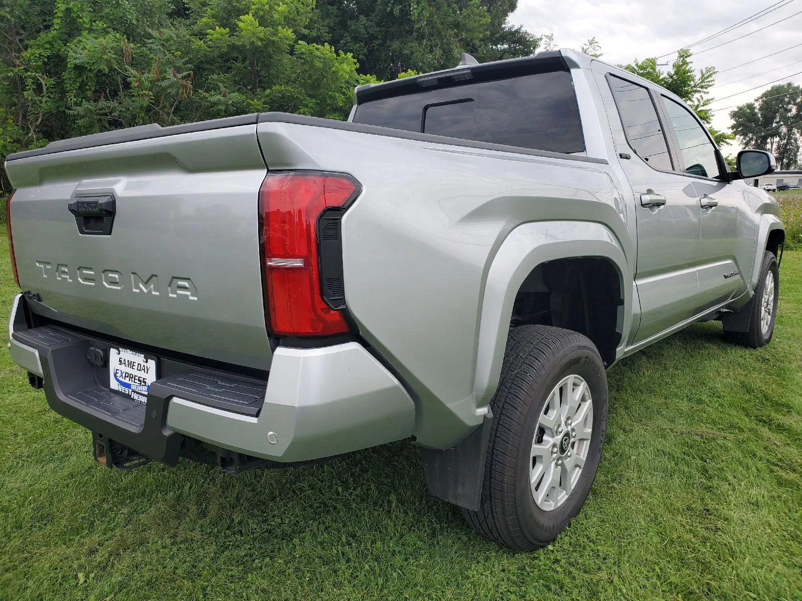 Used 2024 Celestial Silver Metallic Toyota SR5 image 2
