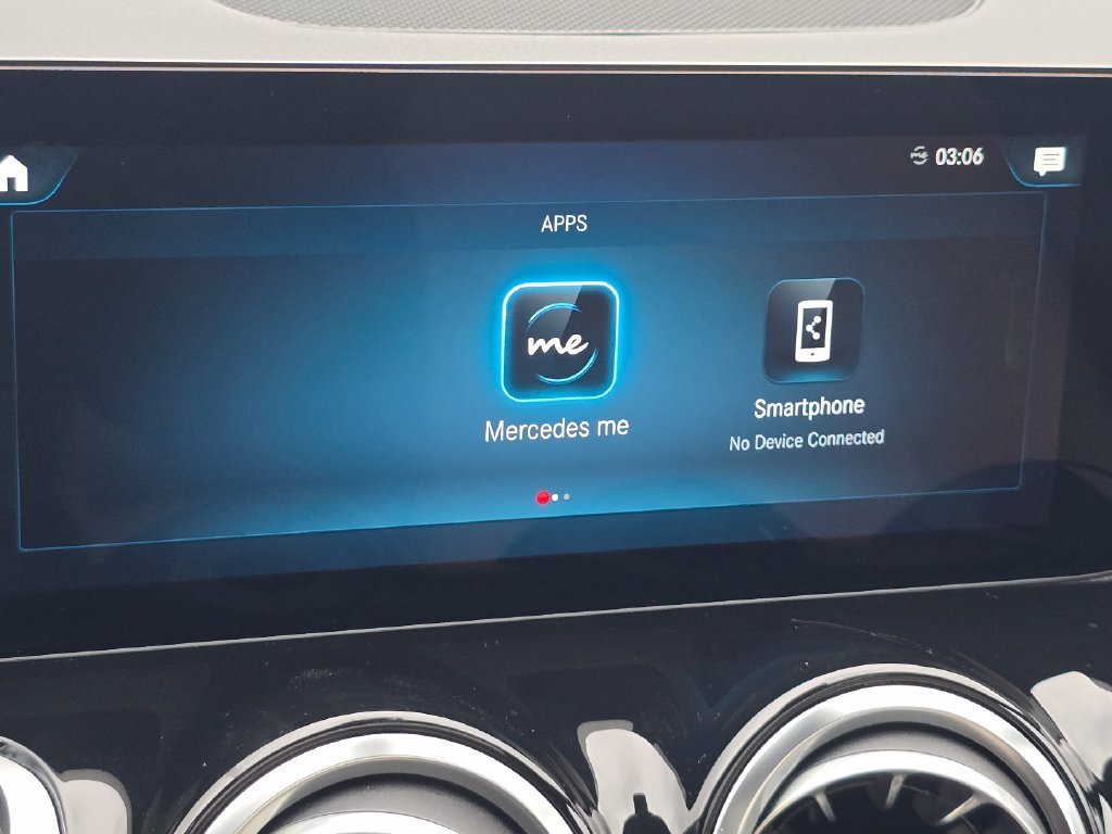 Certified Used 2023  Mercedes-Benz GLB 250 image 11