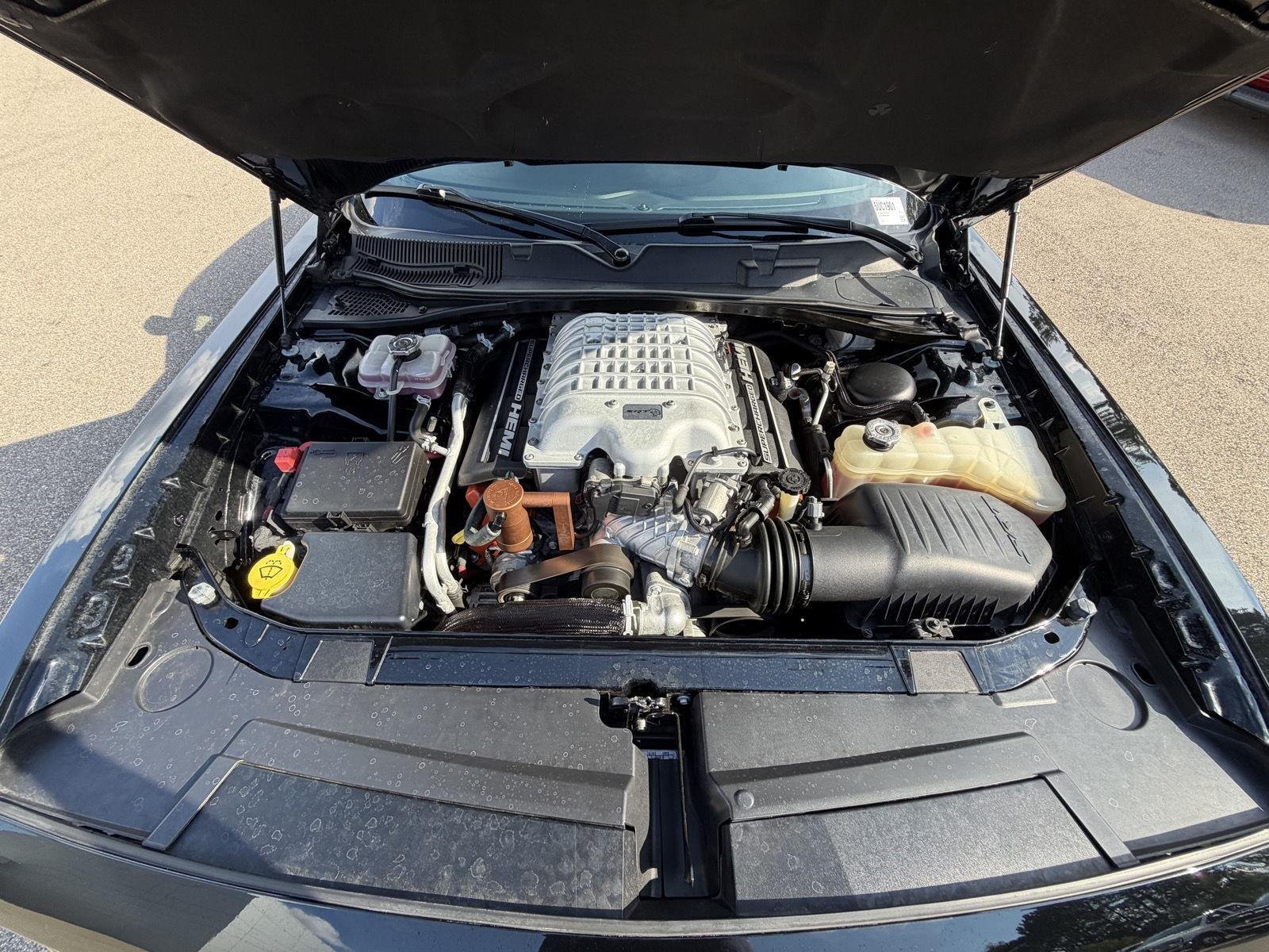 Used 2017 Pitch Black Clearcoat Dodge SRT Hellcat image 22