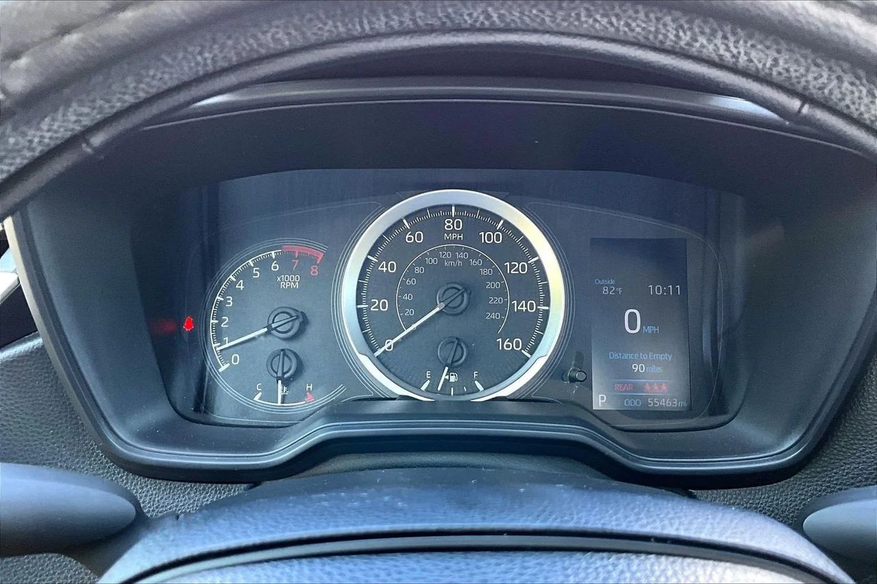 Certified Used 2022 Silver Toyota LE image 10