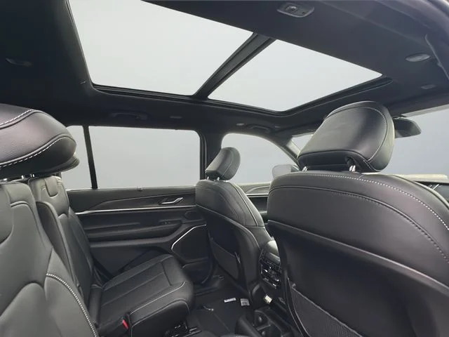 2025 Jeep Grand Cherokee L Limited - Photo 11