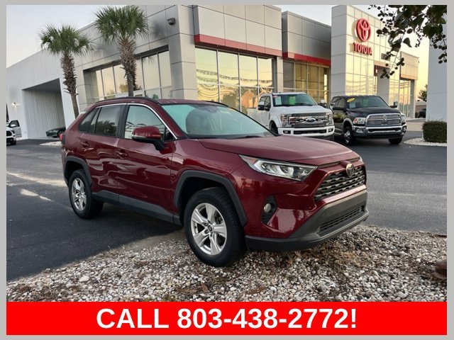 Used 2020 Red Toyota XLE image 1