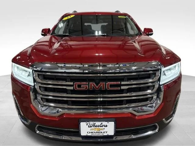 Used 2023 Volcanic Red Tintcoat GMC SLE image 10