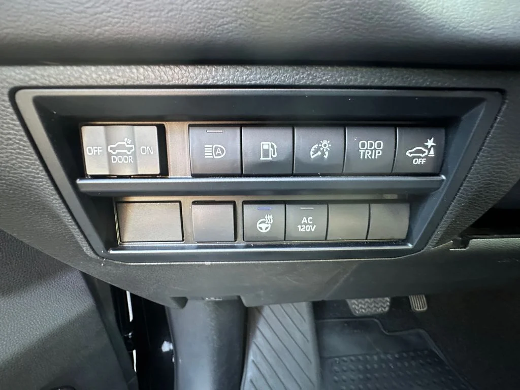 Used 2023 Black Toyota Platinum image 10