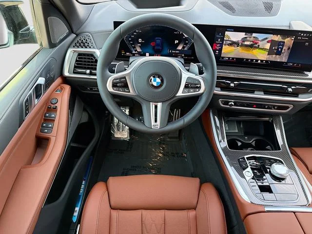 New 2026 Tanzanite Blue II Metallic BMW M60i image 16