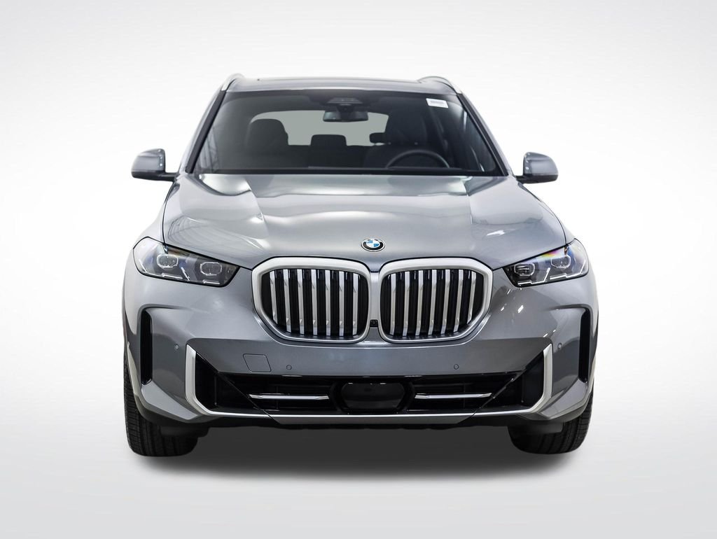 New 2026 Gray Metallic BMW xDrive40i image 8