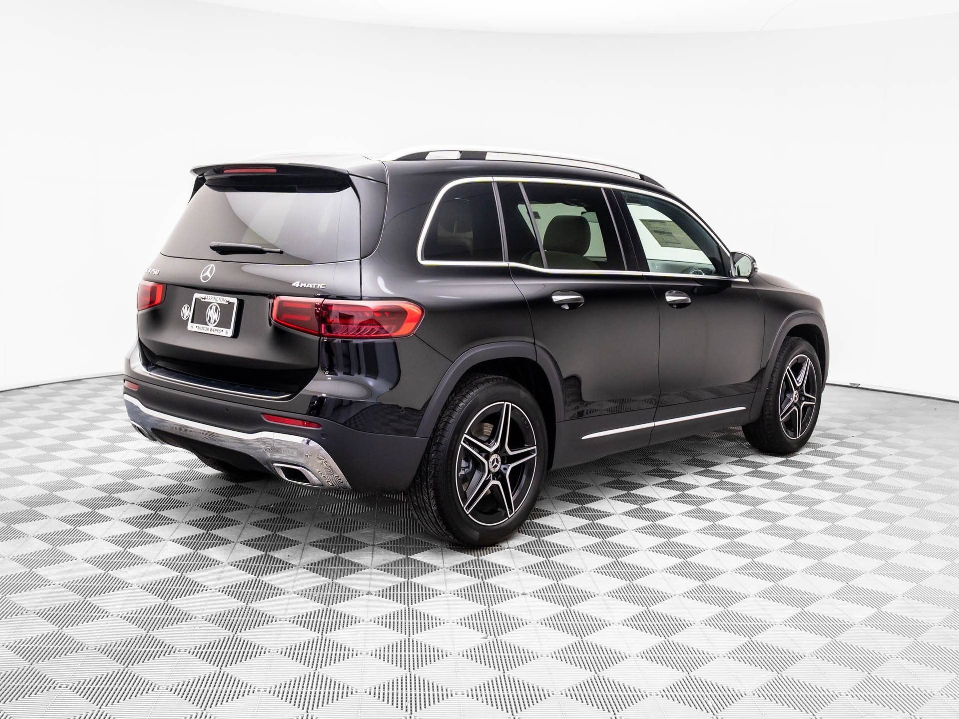 New 2026 Night Black Mercedes-Benz GLB 250 image 46