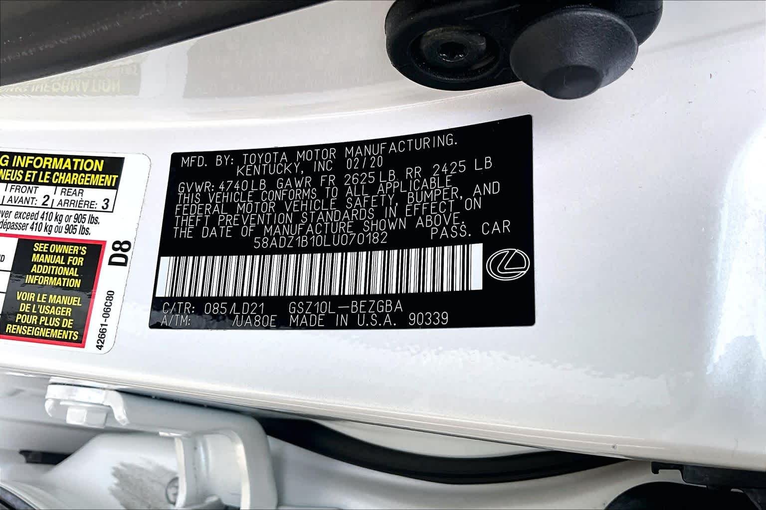 Used 2020 Eminent White Pearl Lexus  image 37