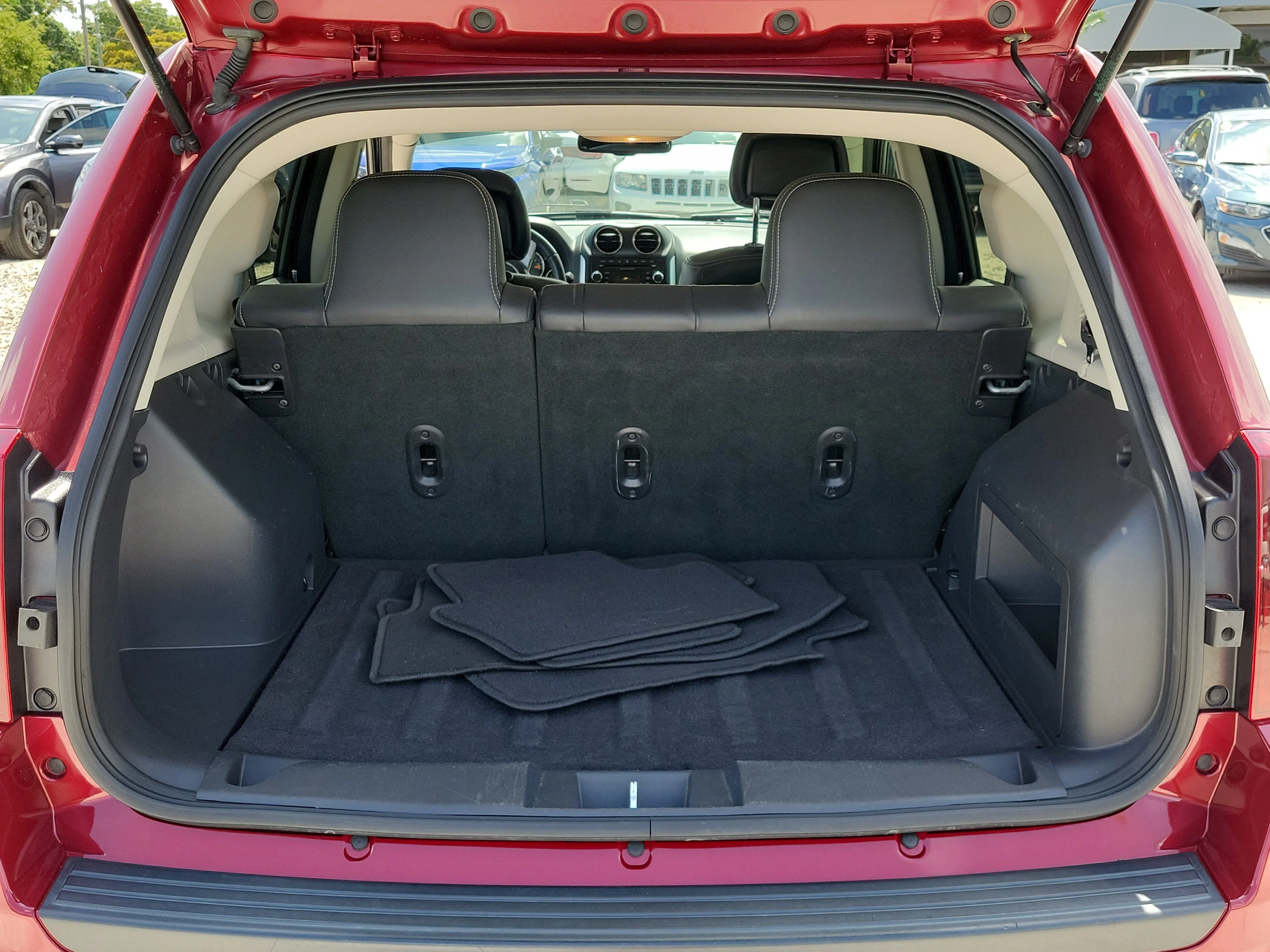 Used 2016 Deep Cherry Red Crystal Pearlcoat Jeep Latitude image 12
