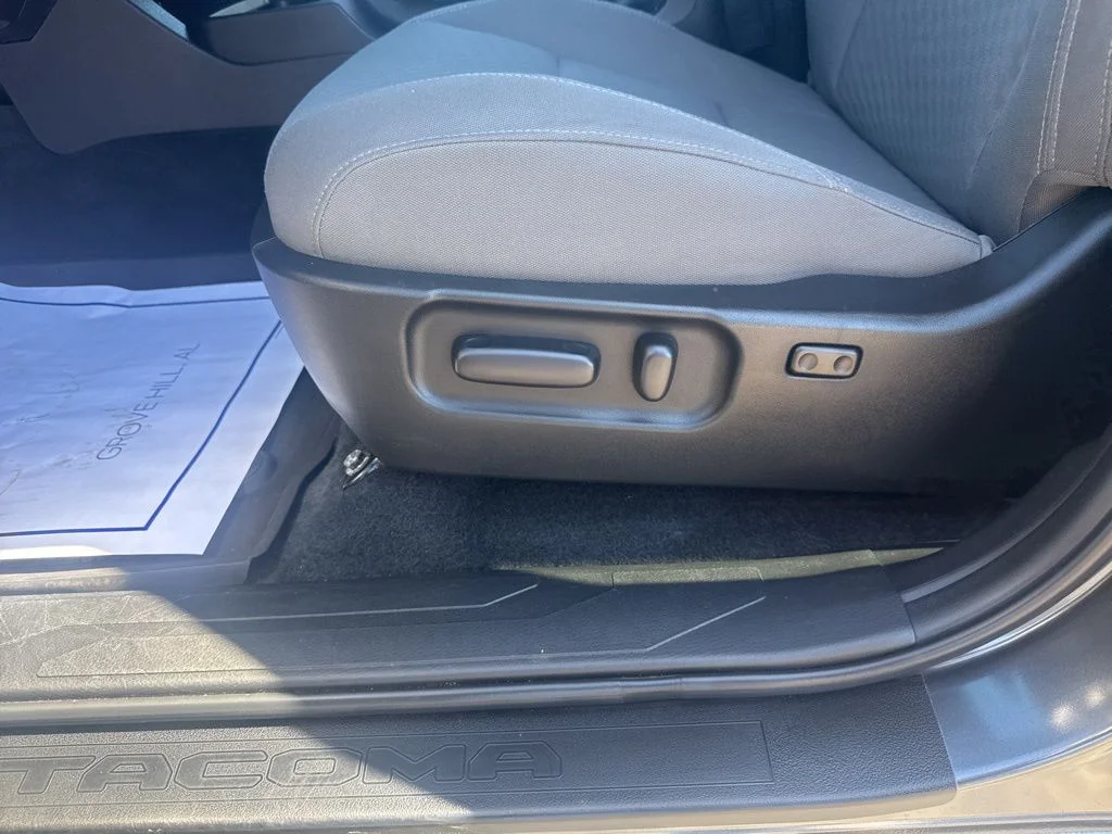 2023 Toyota Tacoma SR5 - Photo 27