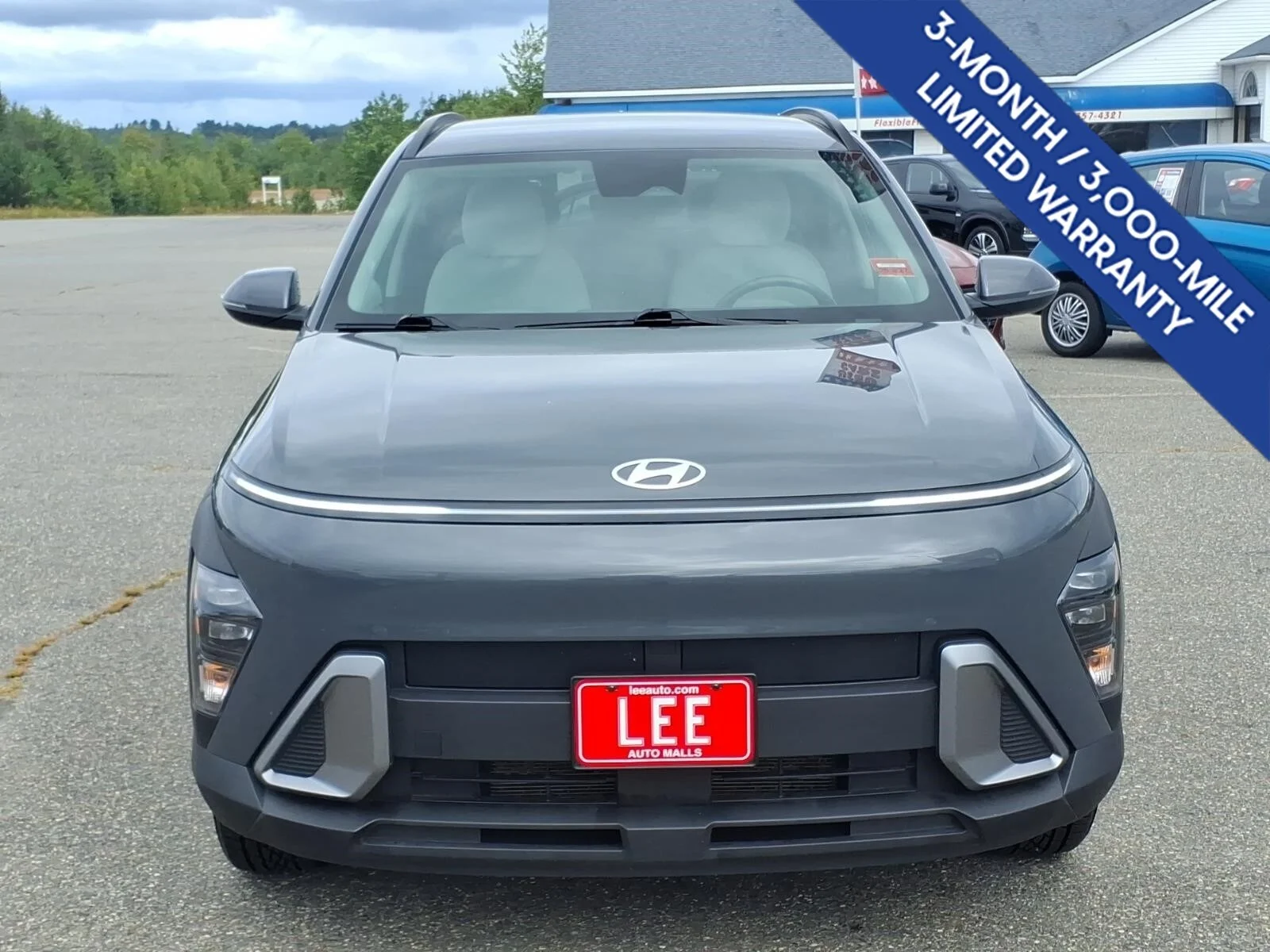 Used 2025 Gray Pearl Hyundai SEL image 2