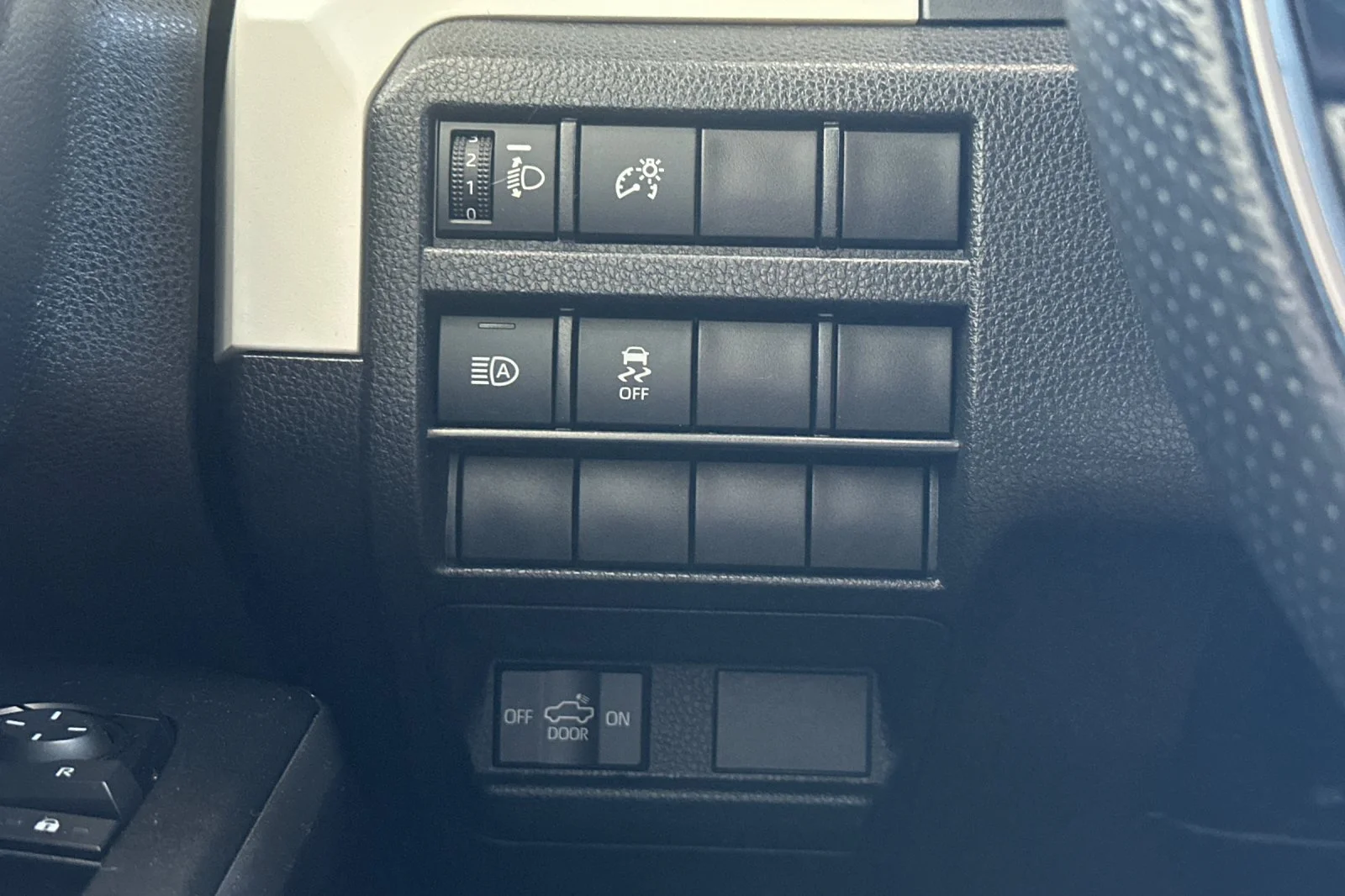 Used 2024 White Toyota TRD Off-Road image 28