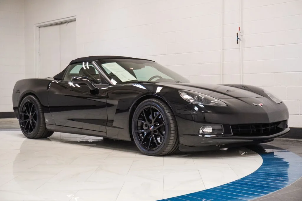 Used 2008 Black Chevrolet Base image 5