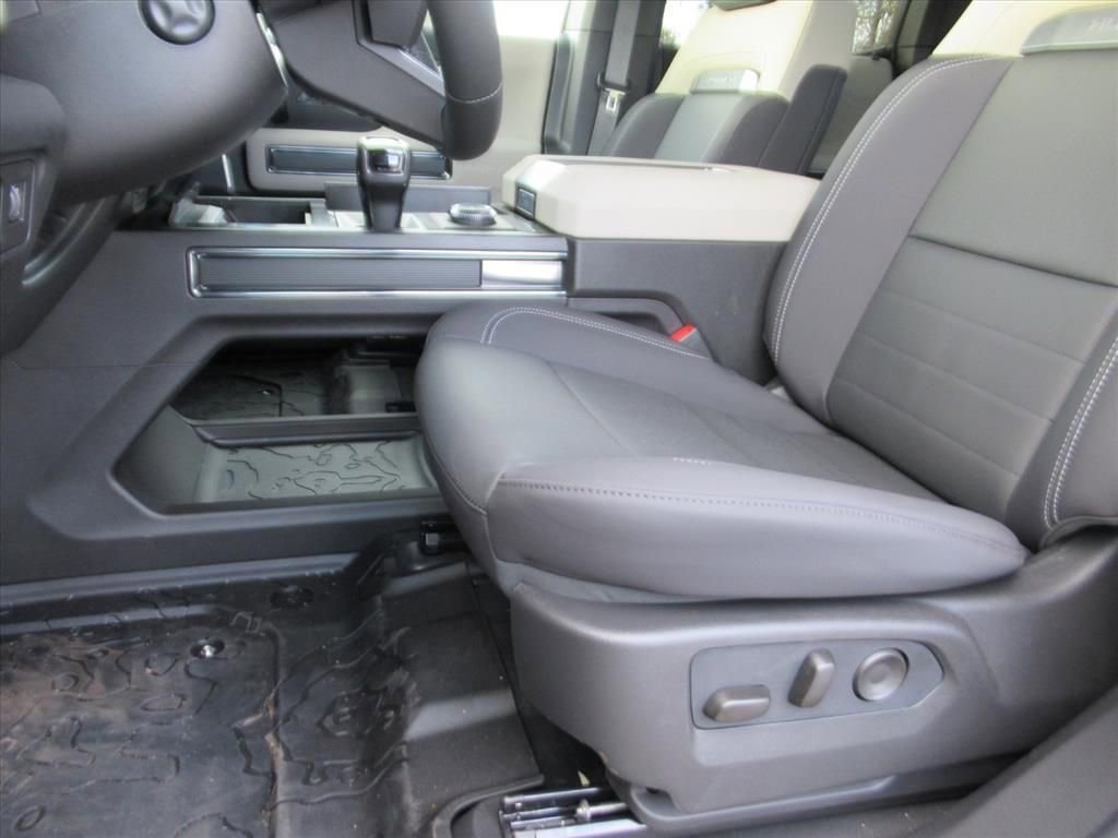 2026 GMC HUMMER EV 2X - Photo 16