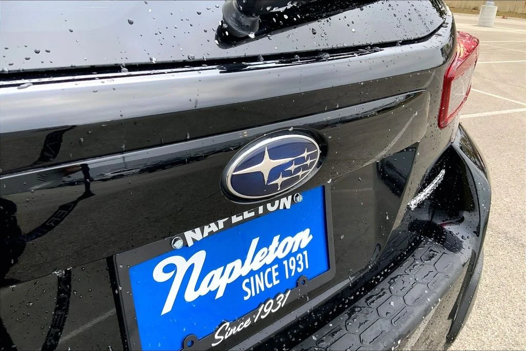 Used 2020 Black Subaru Premium image 7