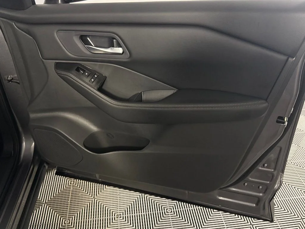 Used 2026 Gray Nissan SV image 31