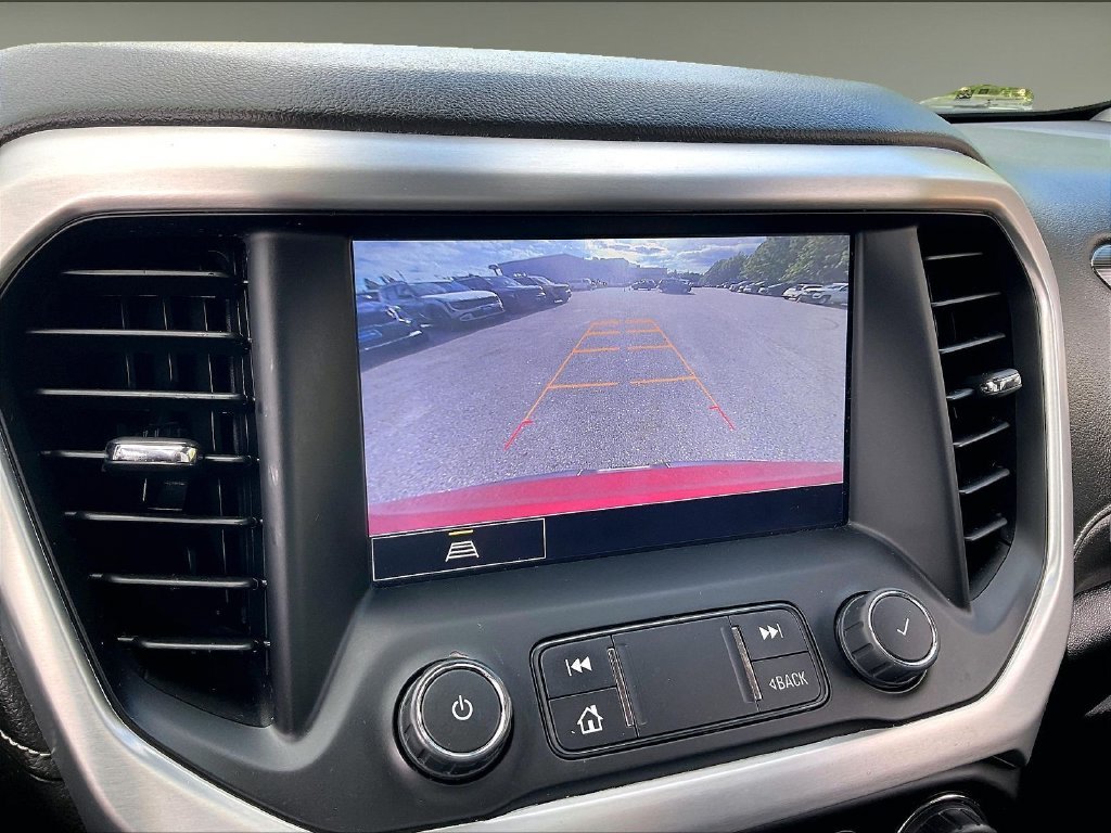 Used 2022 Cayenne Red Tintcoat GMC SLT image 19