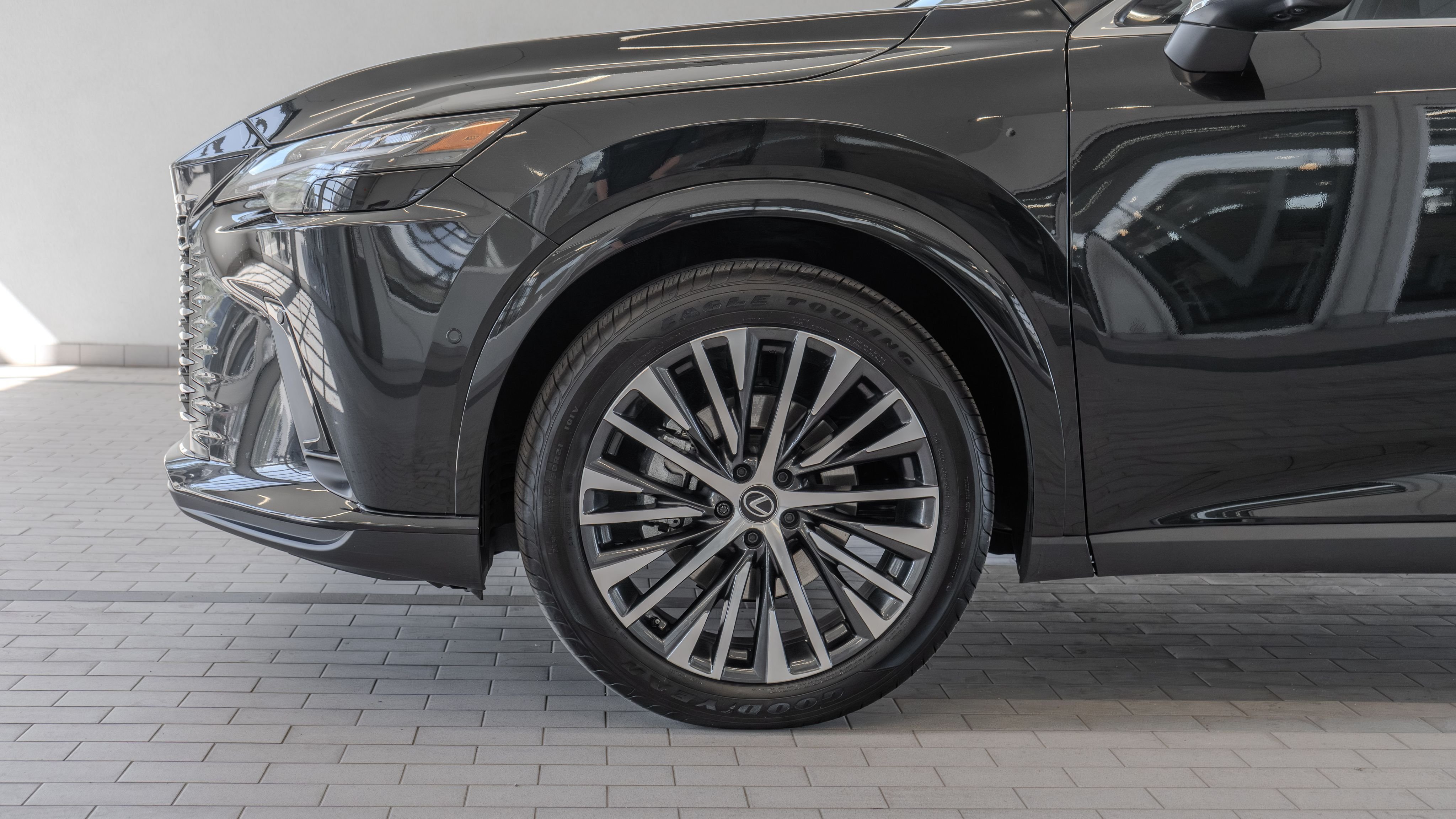 Used 2024 Caviar Lexus 350h Premium Plus image 4