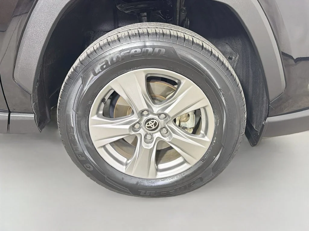 Used 2025 Black Toyota XLE image 27