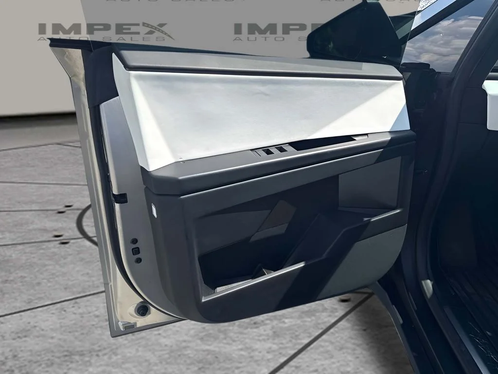 Used 2024  Tesla Cyberbeast image 23